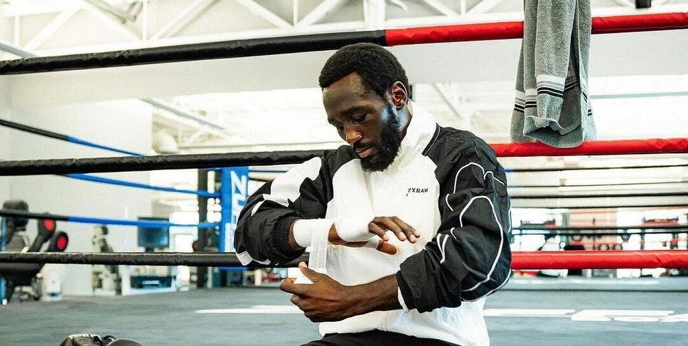 BOXRAW ボクシングシューズとバンテージ5組 BOXRAW ボクシングシューズとバンテージ5組