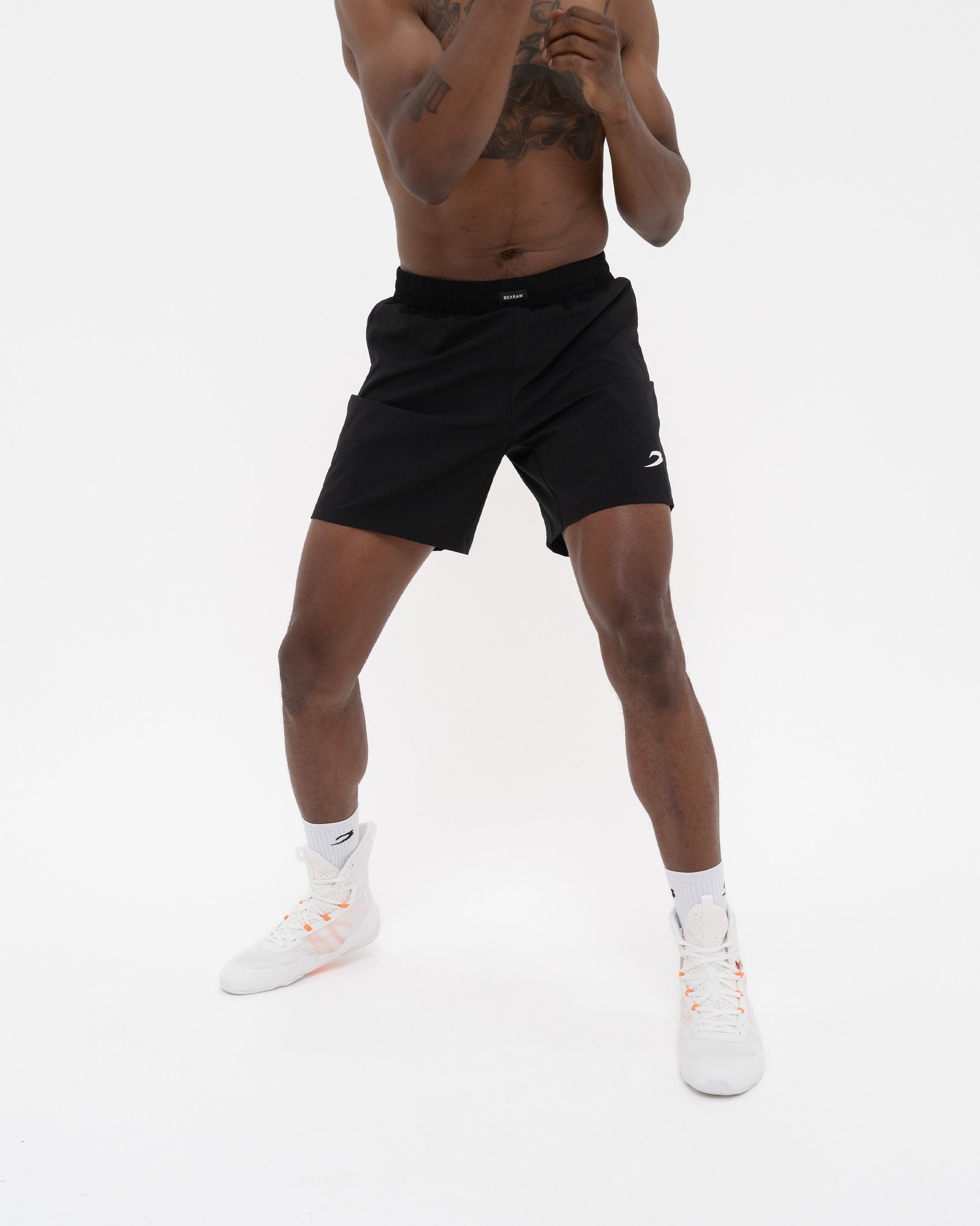 Valdes 7" Shorts - Black