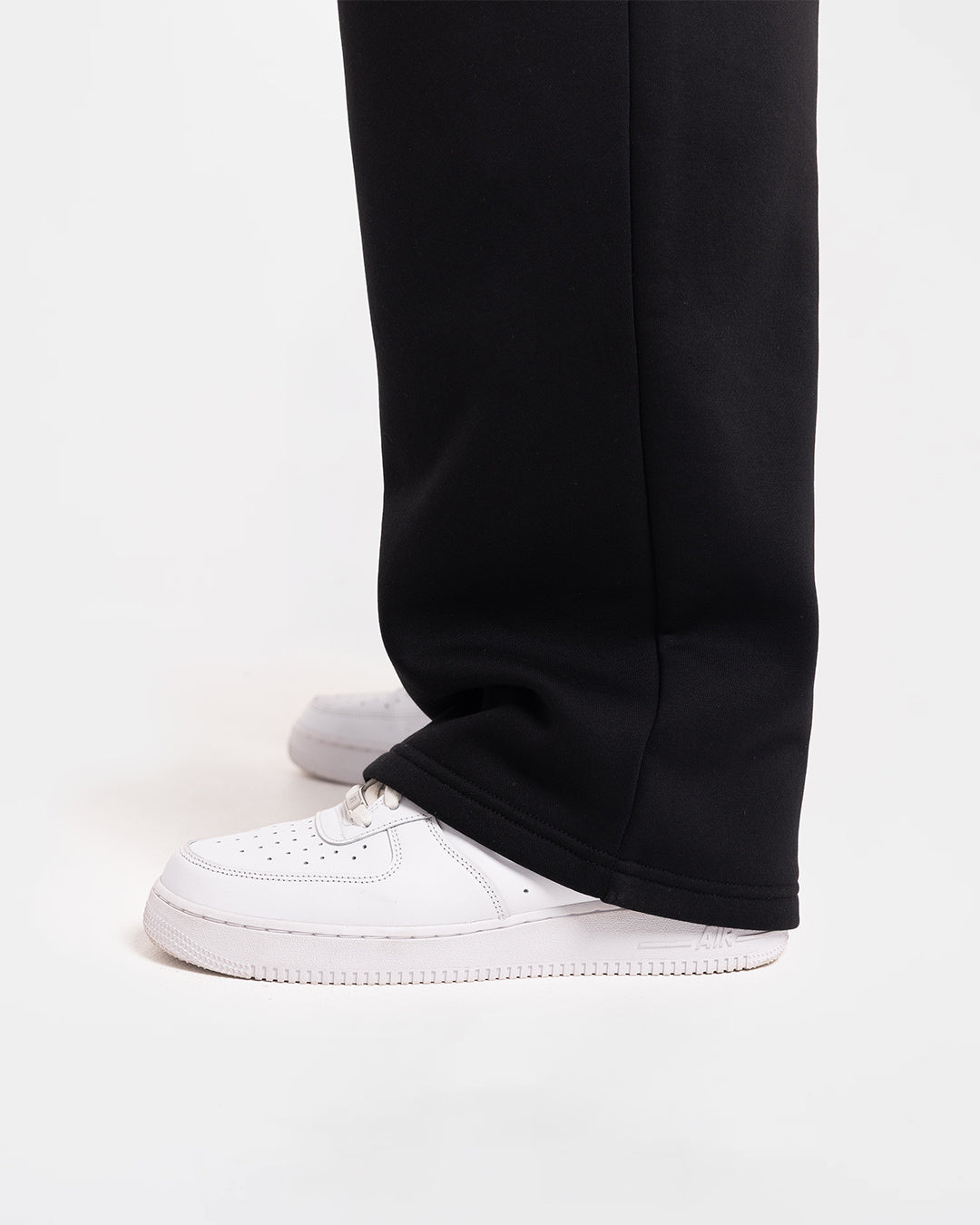 Johnson Straight Leg Joggers - Black
