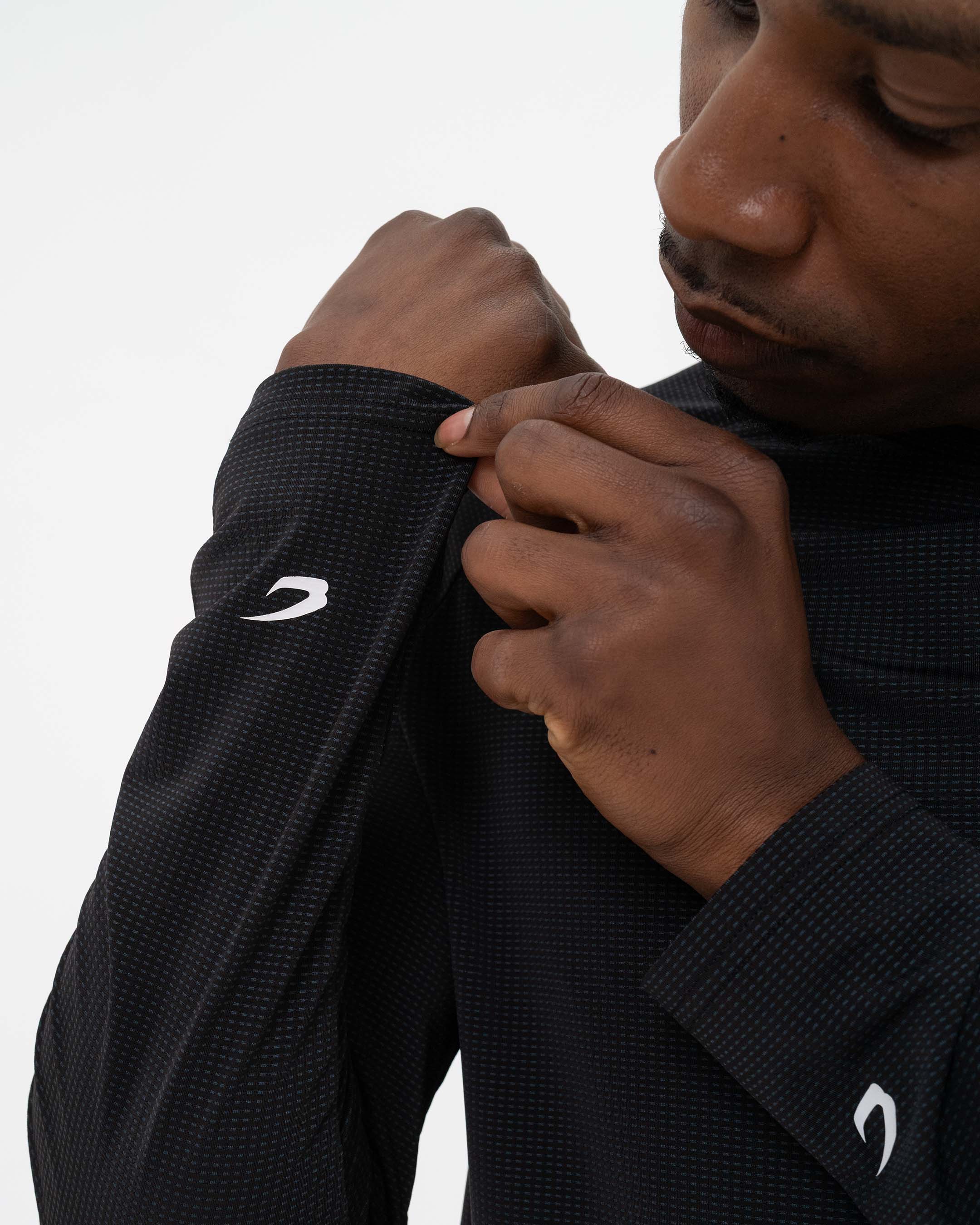 Valdes Long Sleeve T-Shirt - Black