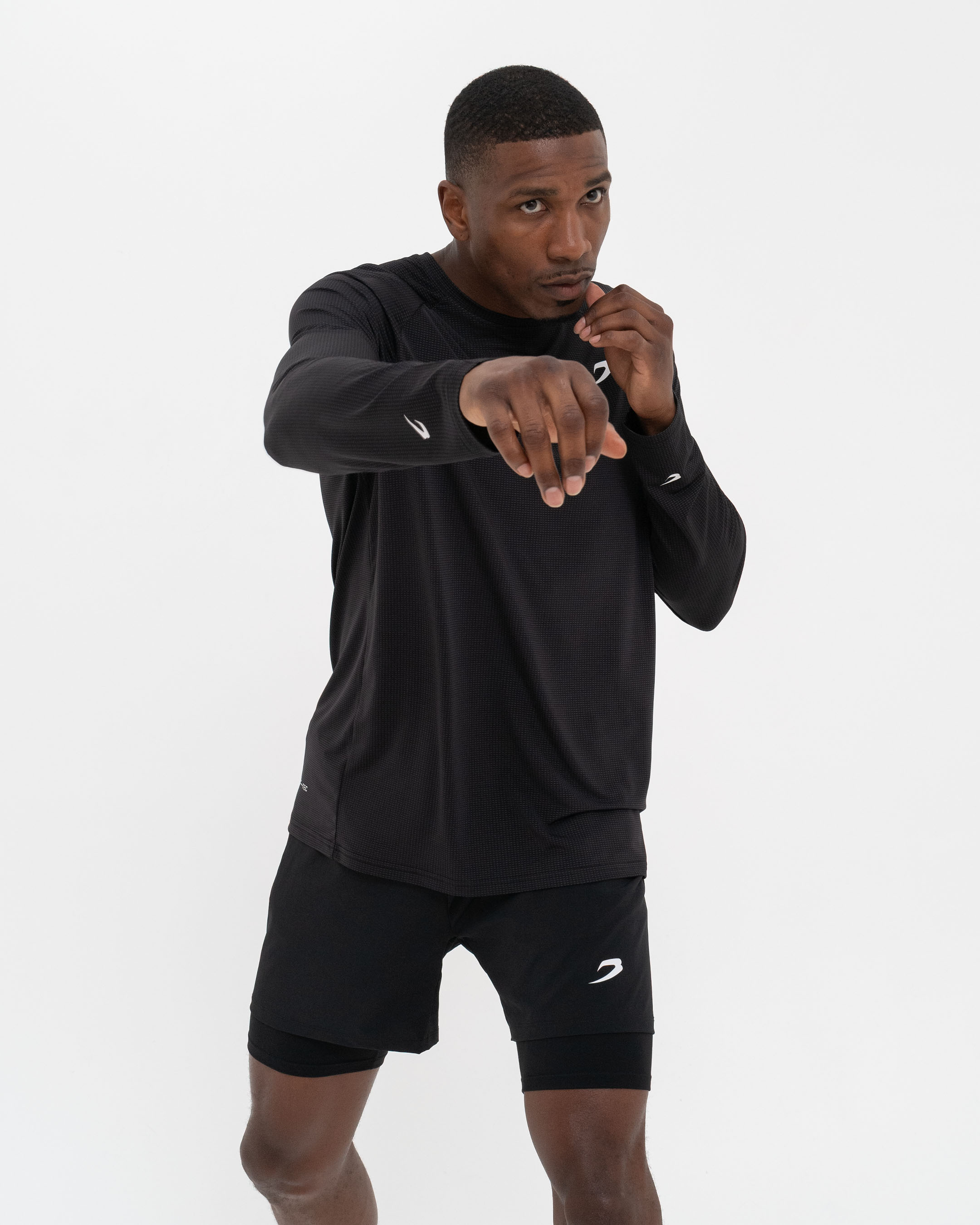 Valdes Long Sleeve T-Shirt - Black