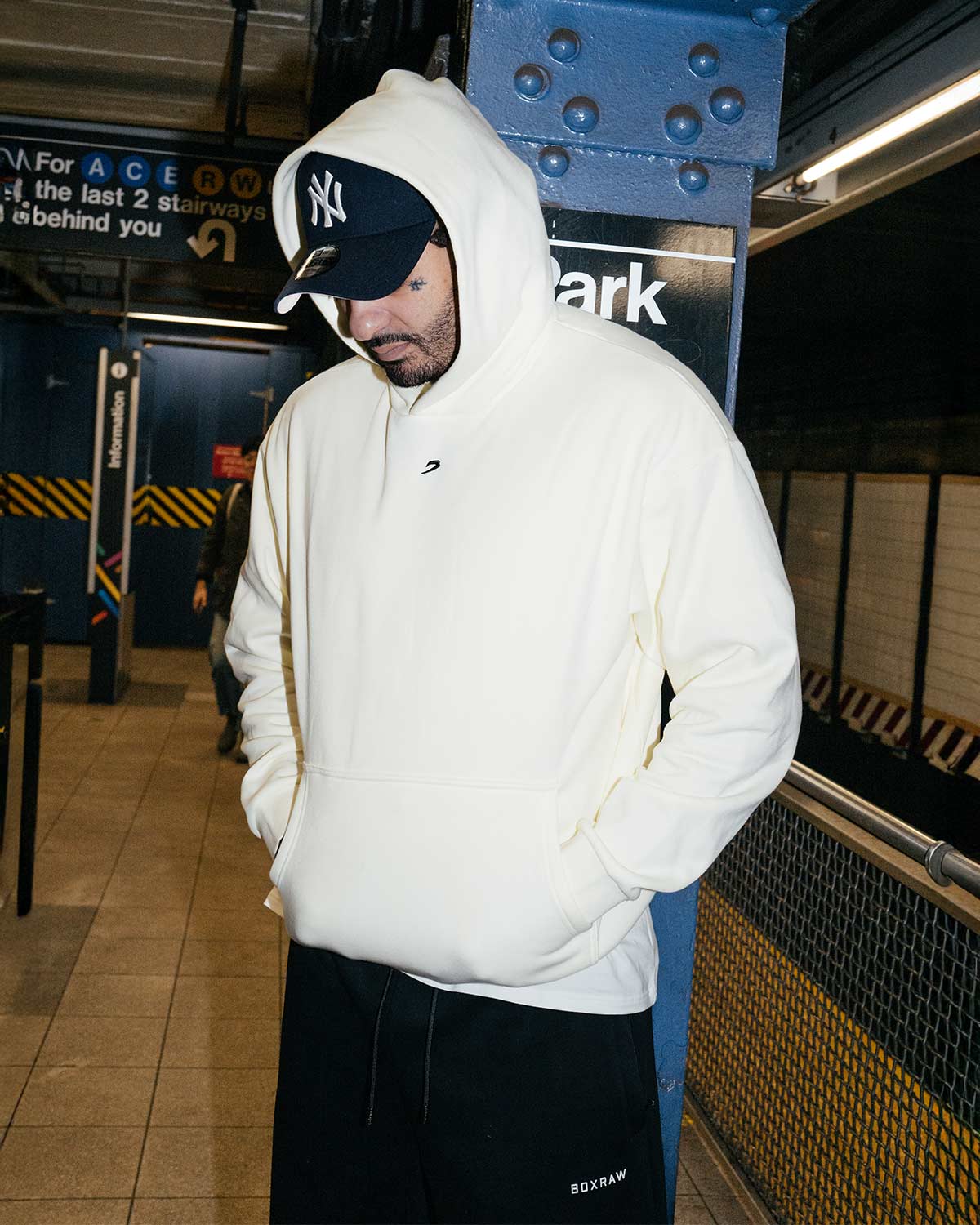 Strike Oversized Hoodie - Cream
