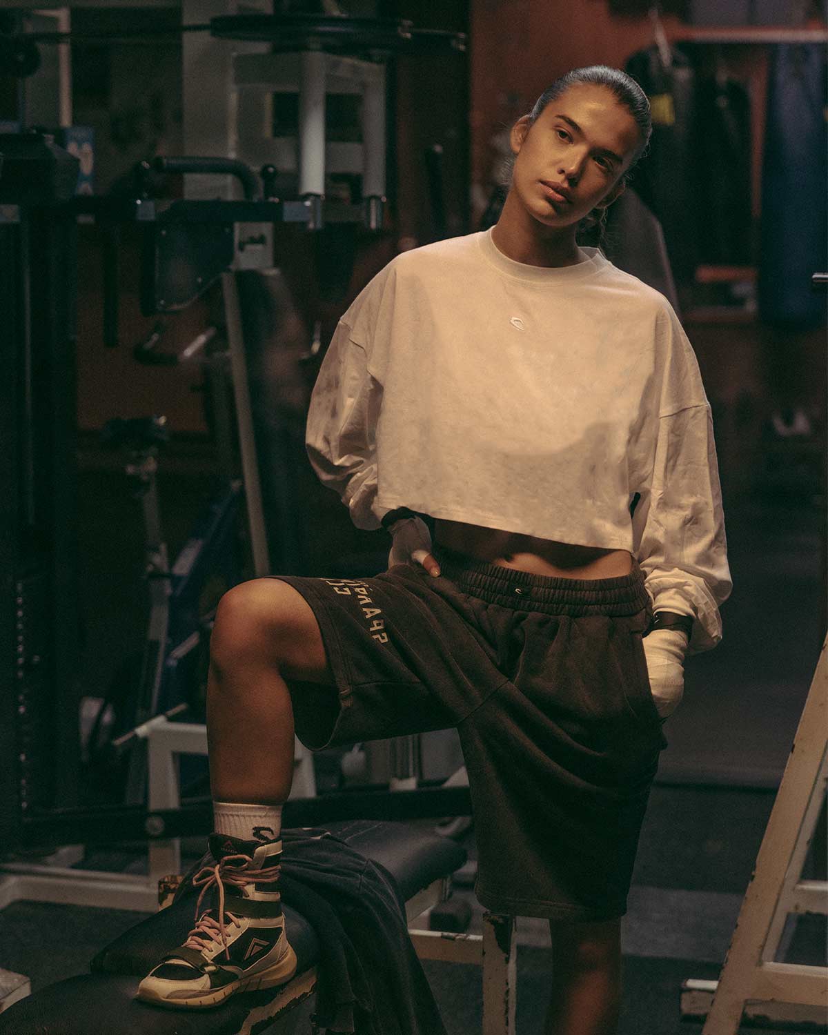 Strike Oversized Cropped Long Sleeve T-Shirt - Black