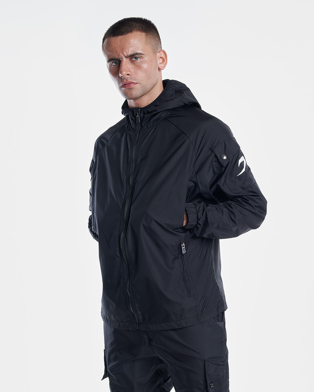 Dundee Windbreaker Jacket - Black - BOXRAW